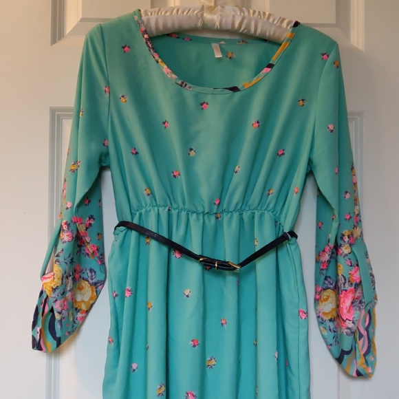 Pinkblush Dresses & Skirts - PinkBlush mint floral border maternity dress